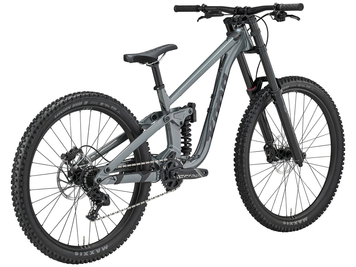 Gros plan du cadre en aluminium robuste du vélo de montagne Kona Process X taillé pour l'enduro
