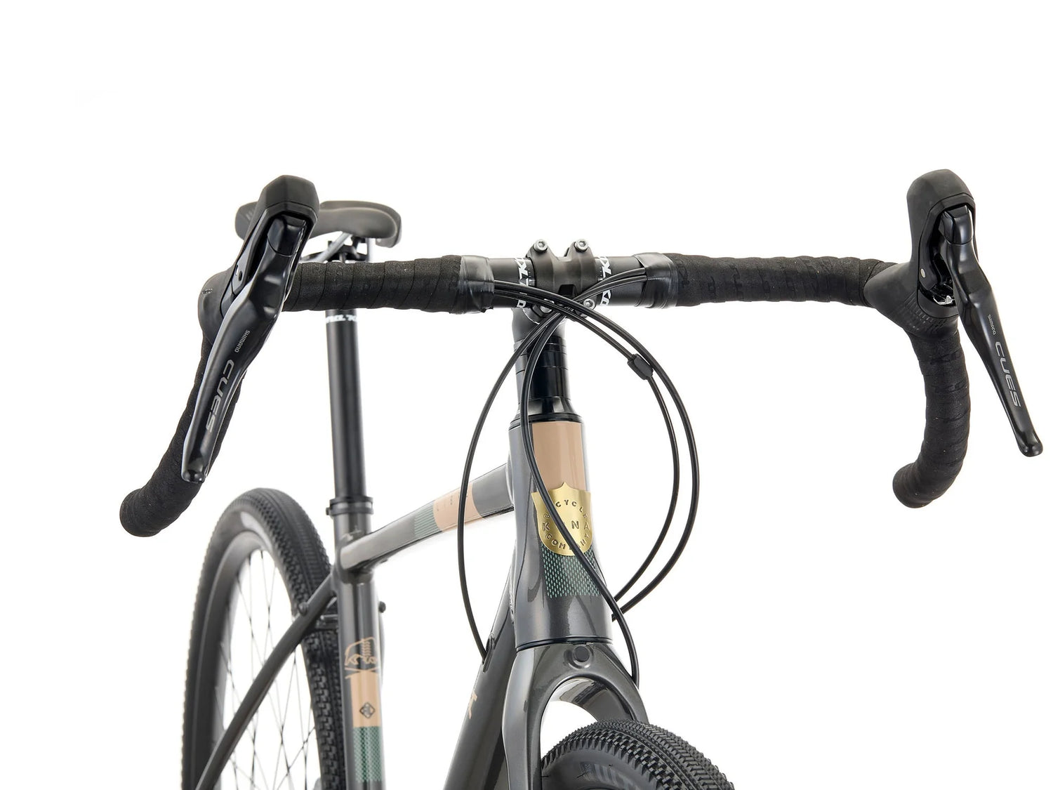 Gros plan sur la fourche en carbone du Kona Libre G2 pour une meilleure absorption des