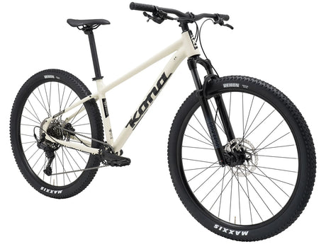 Kona Cinder Cone 2026 de trois quarts avant, cadre crème et composants noirs sur fond blanc.